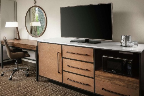 DoubleTree By Hilton Hotel Ontario Airport image 24
