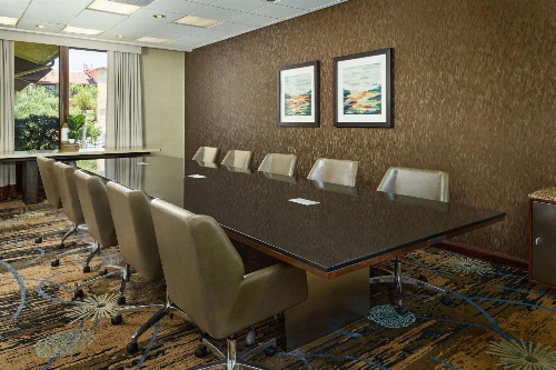 DoubleTree By Hilton Hotel Ontario Airport image 3
