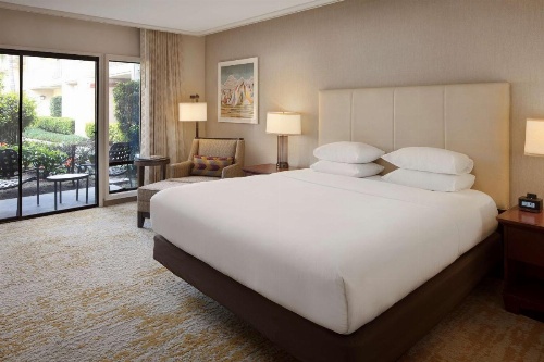DoubleTree By Hilton Hotel Ontario Airport image 36
